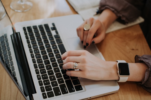 Projektarbeit schreiben lassen – A Unique Perspective on Academic Essays